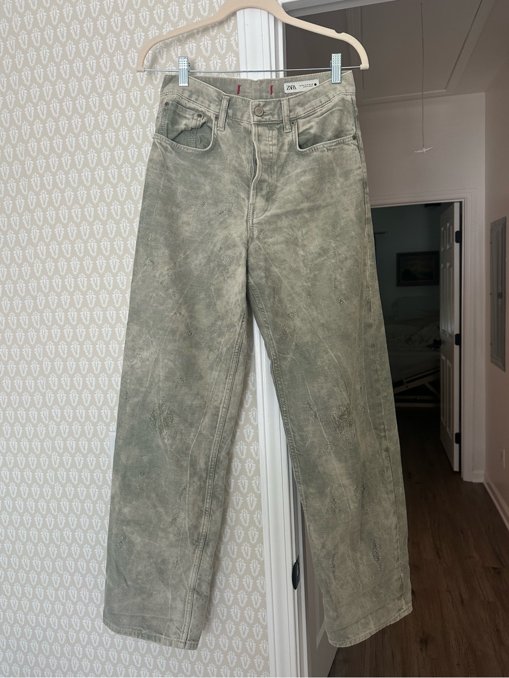 Zara Slim Jacquard Mid Waist Jeans